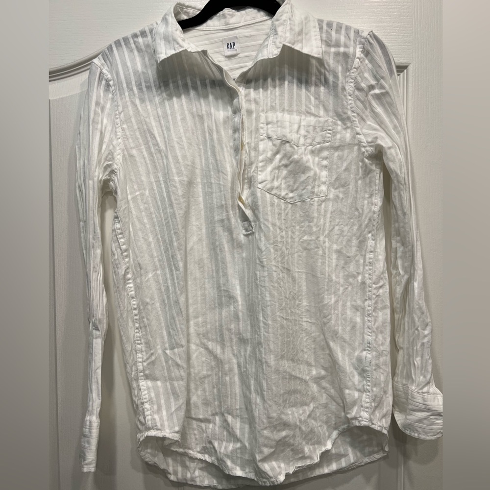 Half button down shirt 💎